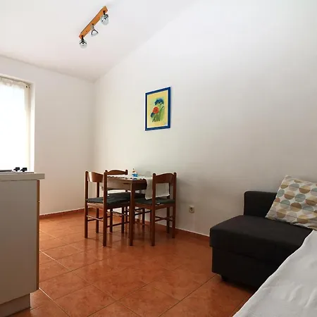 Apartment I Sobe Josica *